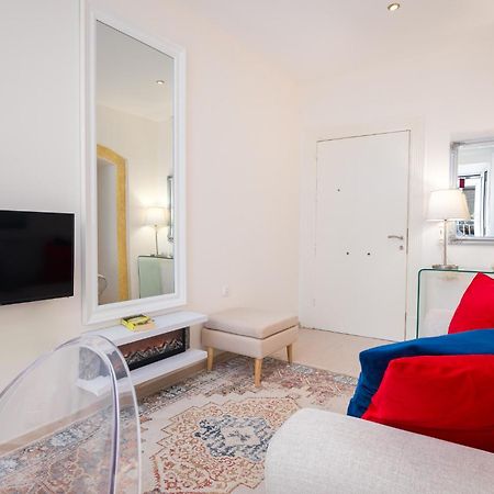 Nadiona Suites Red & Cream Corfu  ภายนอก รูปภาพ