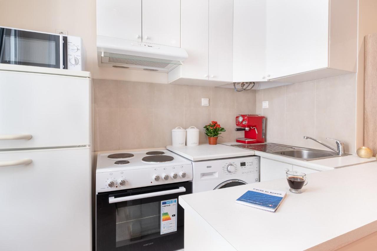 Nadiona Suites Red & Cream Corfu  ภายนอก รูปภาพ