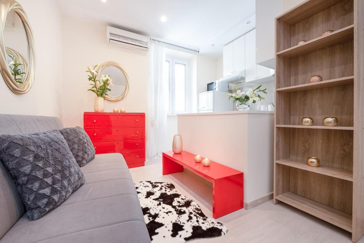 Nadiona Suites Red & Cream Corfu  ภายนอก รูปภาพ