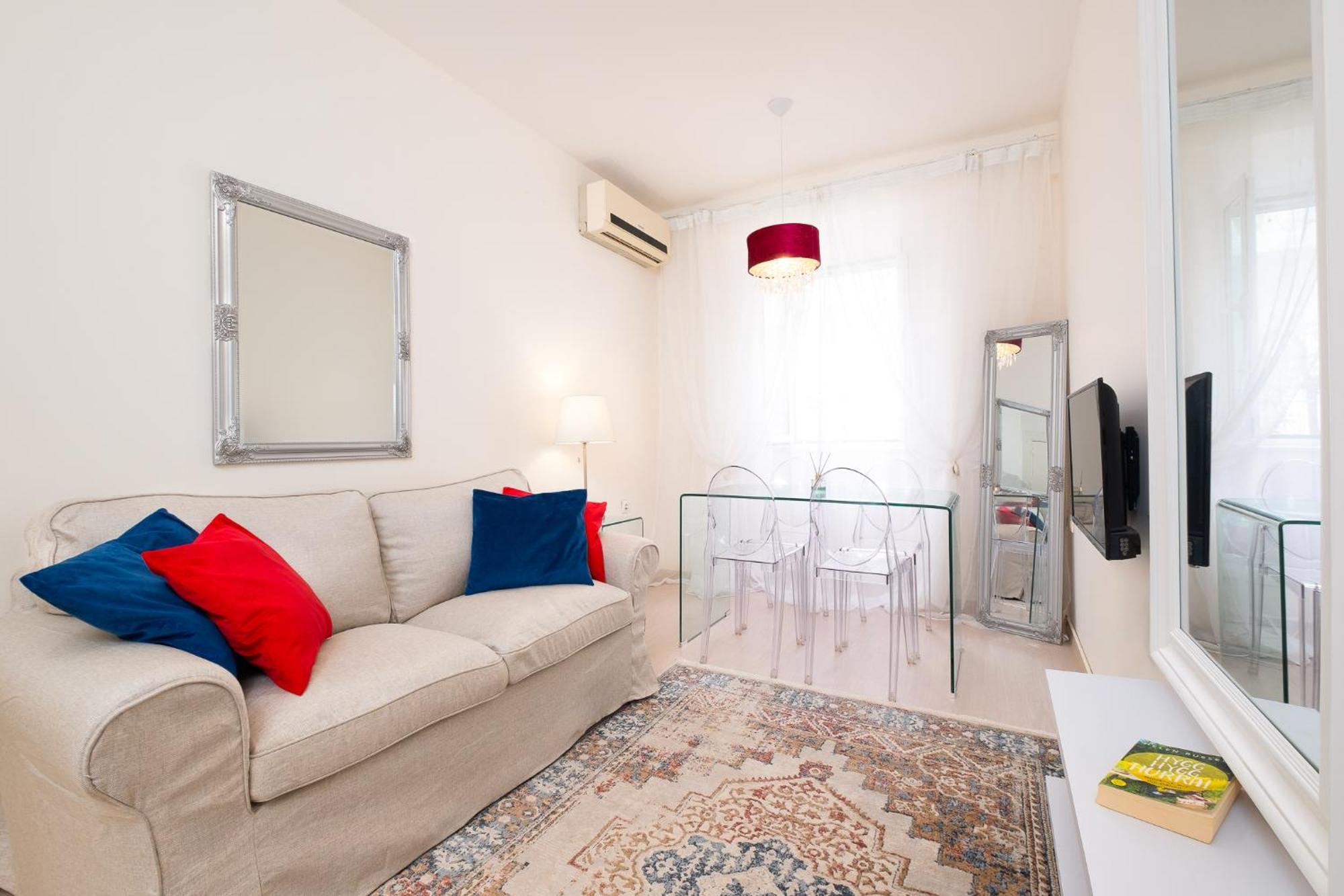 Nadiona Suites Red & Cream Corfu  ภายนอก รูปภาพ