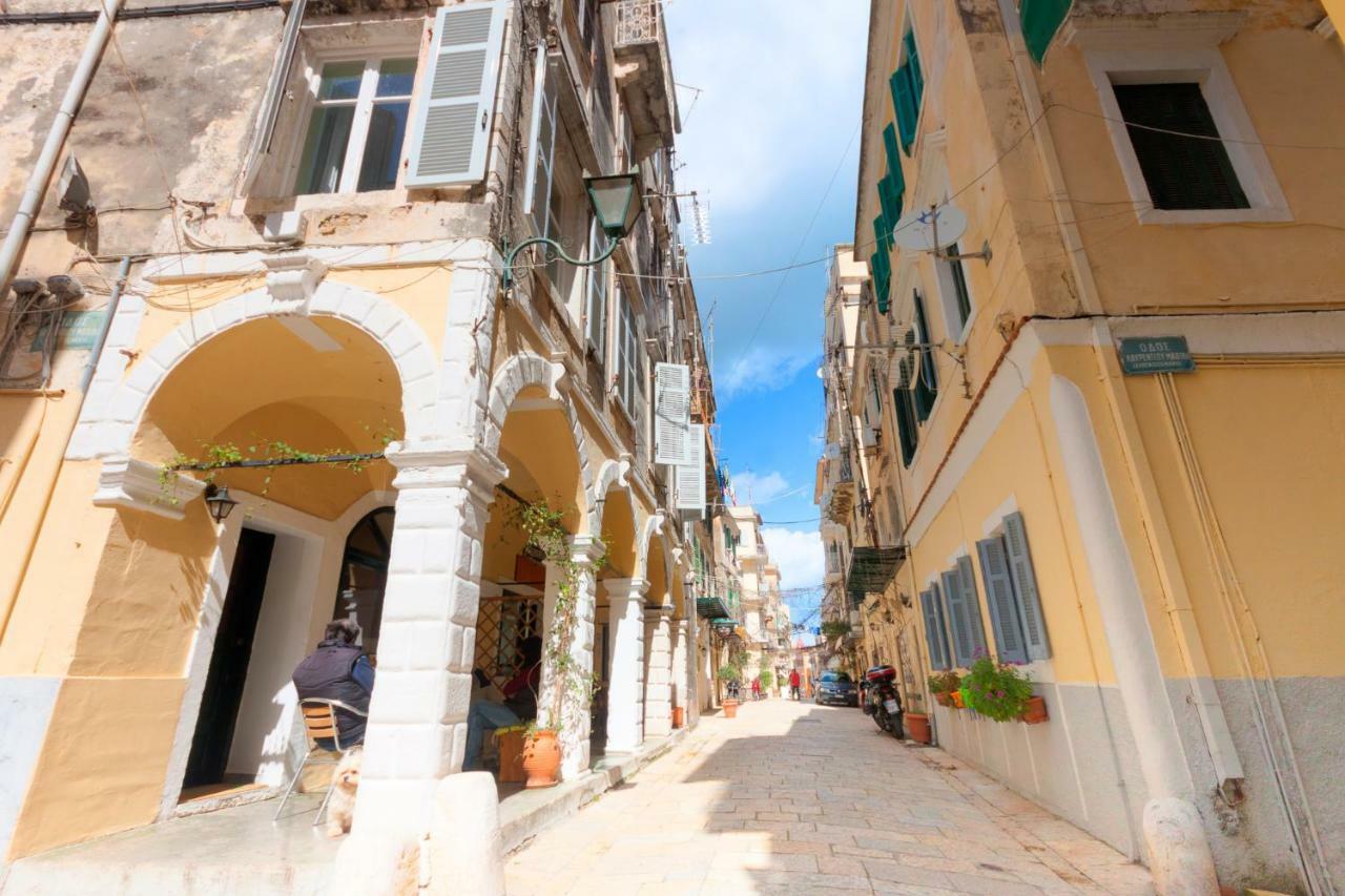 Nadiona Suites Red & Cream Corfu  ภายนอก รูปภาพ